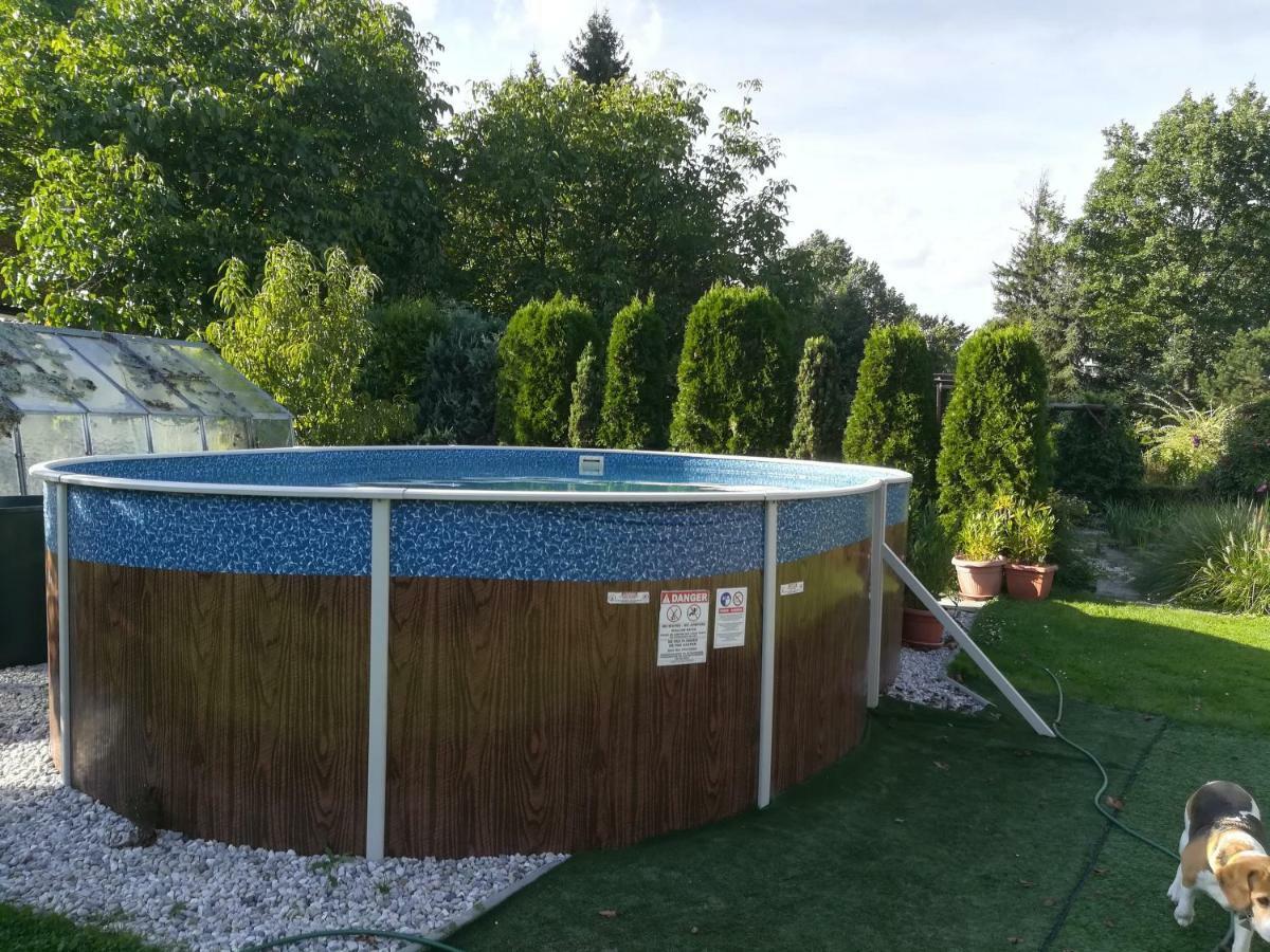 Appartamento Private Svetluska Pobezovice Esterno foto